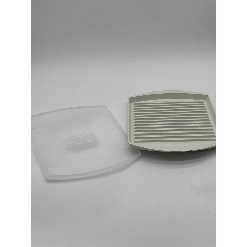 Miracle Ware Progressive International Microwave‎ Bacon Tray w/Lid 10